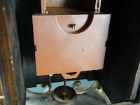 Oude houten tafelklok - afbeelding 5 van  5