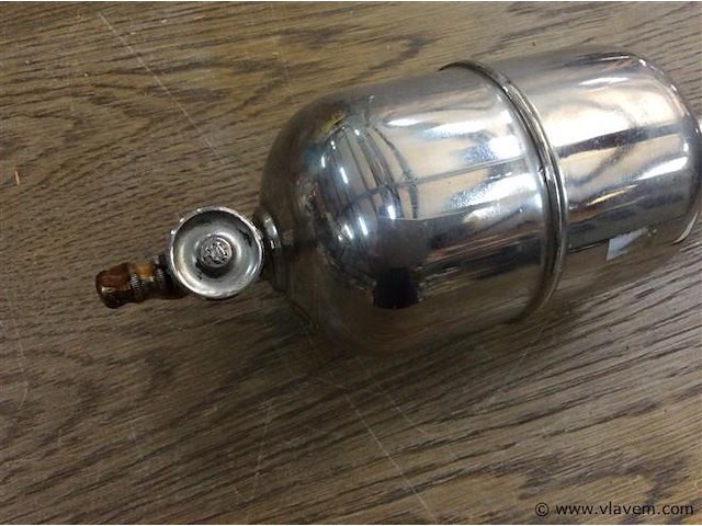 Oude insectenverdelger l:55. - afbeelding 2 van  2