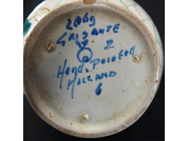 Oude keramieken vaas - afbeelding 5 van  5