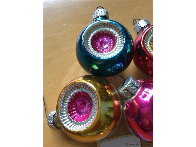 Oude kerstballen - afbeelding 2 van  3