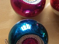 Oude kerstballen - afbeelding 2 van  3