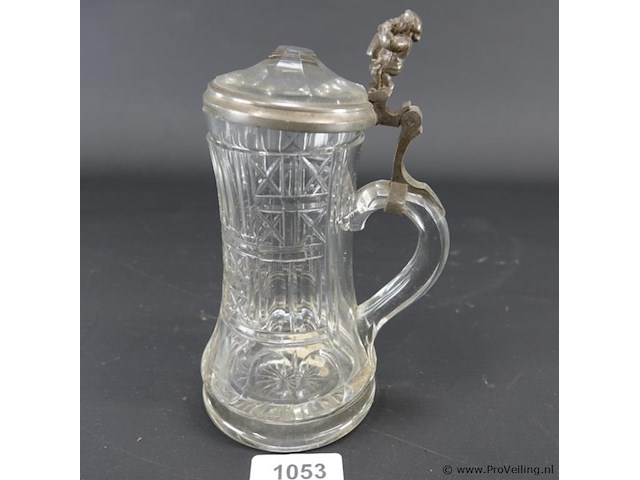 Oude kristallen kroes met tinnen deksel - afbeelding 1 van  5