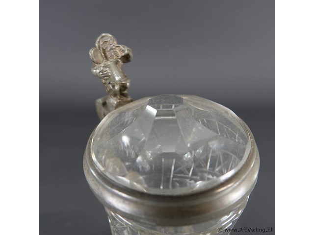 Oude kristallen kroes met tinnen deksel - afbeelding 2 van  5