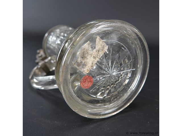 Oude kristallen kroes met tinnen deksel - afbeelding 5 van  5