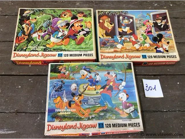 Oude puzzels disneyland 3st - afbeelding 1 van  3