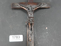 Oude rozenhouten crucifix - afbeelding 2 van  5