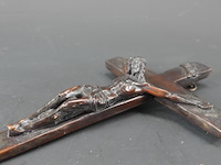 Oude rozenhouten crucifix - afbeelding 4 van  5