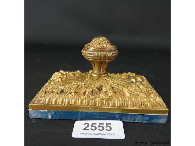 Oude stempelkussenhouder - afbeelding 2 van  5