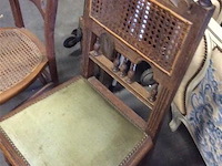 Oude stoelen 2stuks - afbeelding 2 van  3