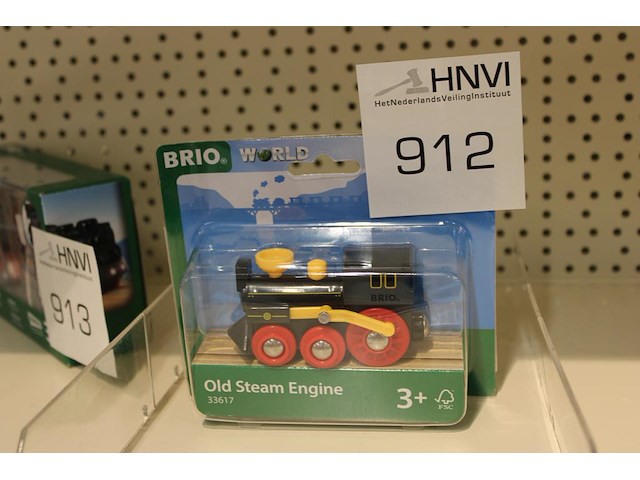 Oude stoomlocomotief brio. - afbeelding 1 van  2