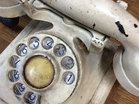 Oude telefoon - afbeelding 2 van  2