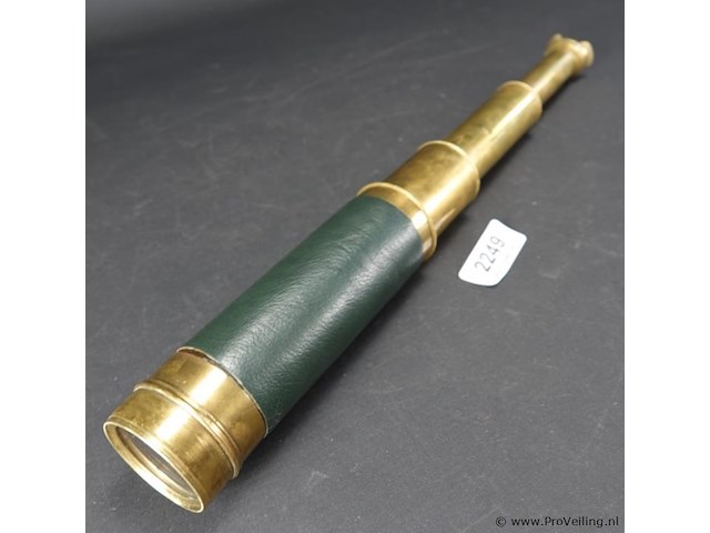 Oude telescopische verrekijker - afbeelding 1 van  5