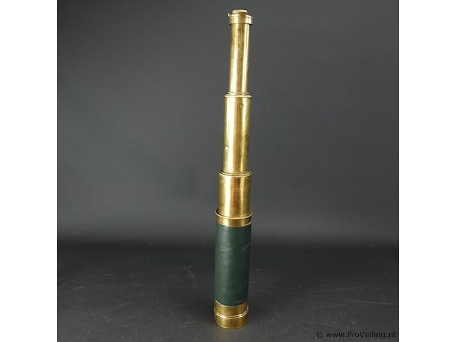 Oude telescopische verrekijker - afbeelding 2 van  5