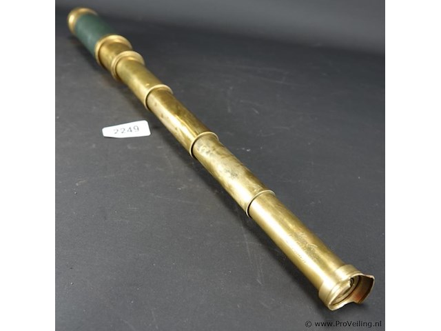 Oude telescopische verrekijker - afbeelding 4 van  5