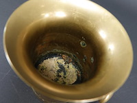 Oude/antieke bronzen vijzel - afbeelding 3 van  5