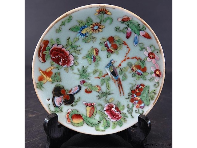 Oude/antieke?. famille rose chinees porseleinen schotel - afbeelding 2 van  5