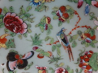 Oude/antieke?. famille rose chinees porseleinen schotel - afbeelding 3 van  5