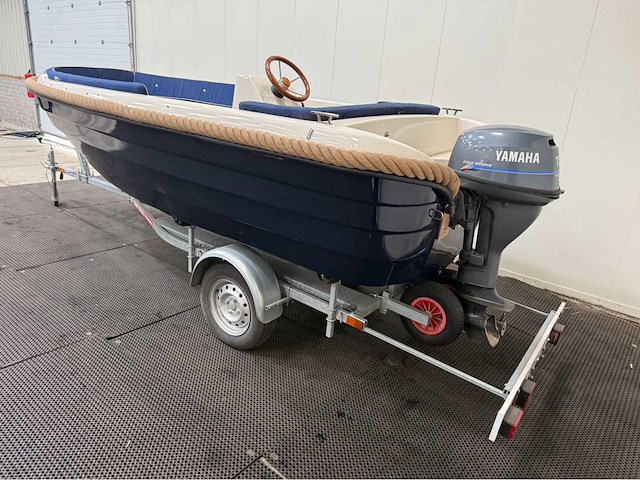 Oudhuizer 460 - yamaha 15pk four stroke - inclusief trailer - sloep - 2011 - afbeelding 32 van  36