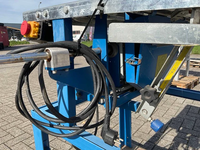 Oujiang afkortcirkelzaagmachine - afbeelding 7 van  8