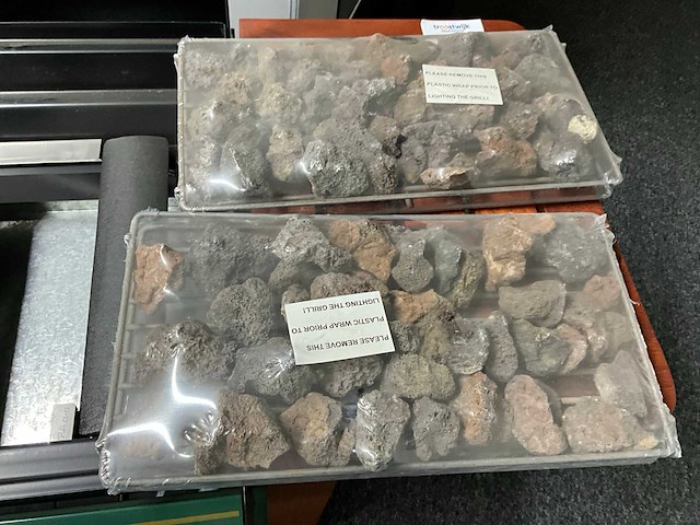 Outback 3 burner gasbarbecue - afbeelding 4 van  6