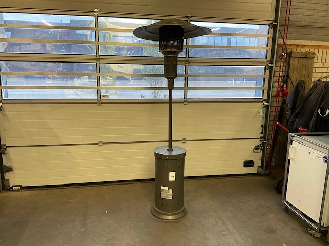 Outback ph04 terrasverwarming (3x) - afbeelding 1 van  4