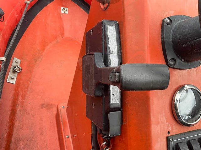 Outboard rib - 520 - rubberboot met trailer en 60 pk mercury motor - afbeelding 3 van  12