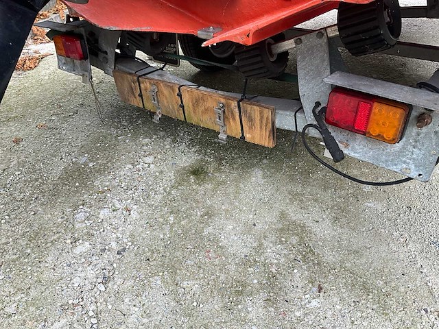 Outboard rib - 520 - rubberboot met trailer en 60 pk mercury motor - afbeelding 8 van  12