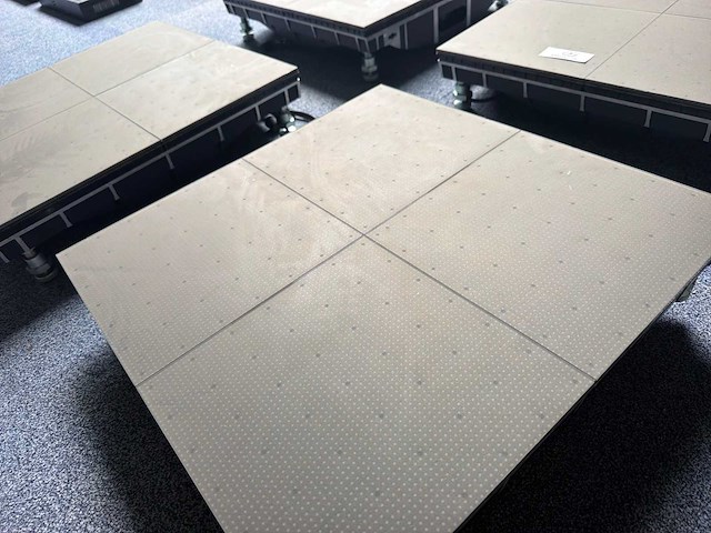 Outdoor full color led display panelen sco-4.8 met bekabeling (4x) - afbeelding 2 van  5