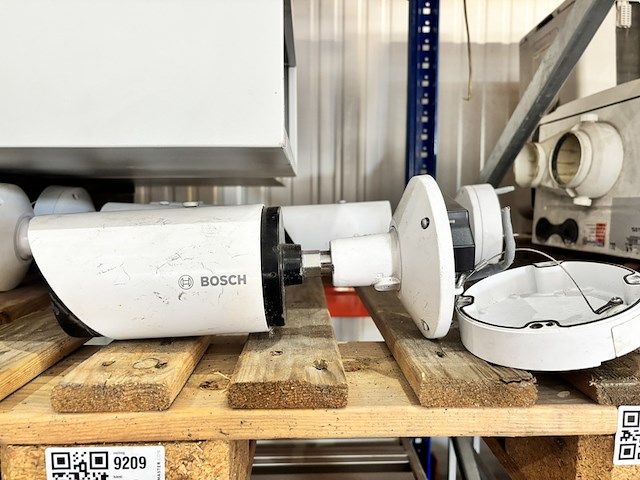 Outdoor ip-bulletcamera (bewakingscamera), bosch, dinion ip 3000i ir — model nbe-3502-al - afbeelding 1 van  3