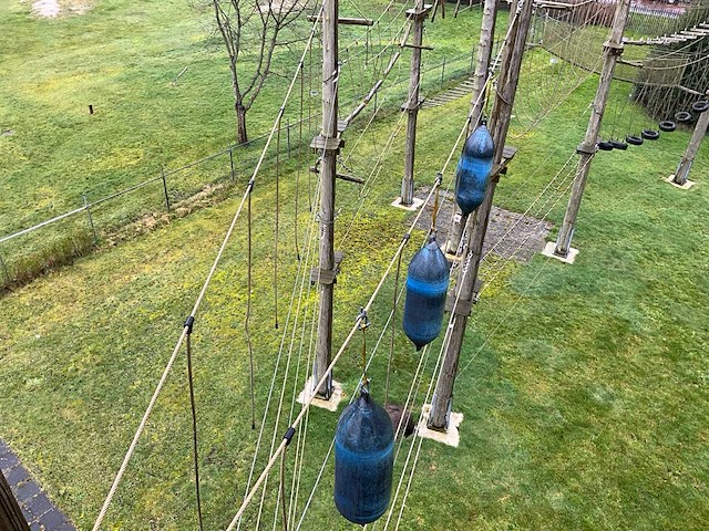 Outdoor klimpark / high ropes parcours - afbeelding 25 van  62