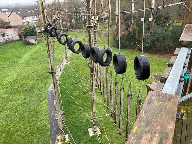 Outdoor klimpark / high ropes parcours - afbeelding 26 van  62