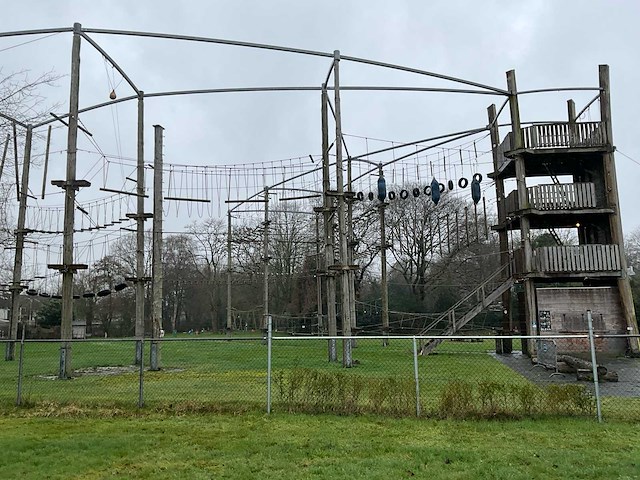 Outdoor klimpark / high ropes parcours - afbeelding 33 van  62