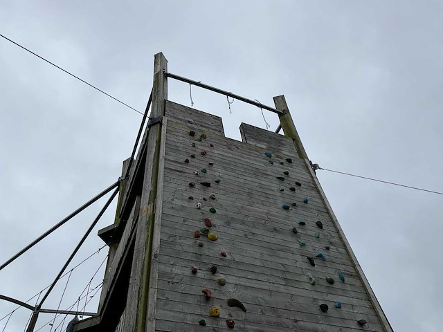 Outdoor klimpark / high ropes parcours - afbeelding 39 van  62