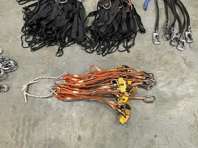 Outdoor klimpark / high ropes parcours - afbeelding 43 van  62