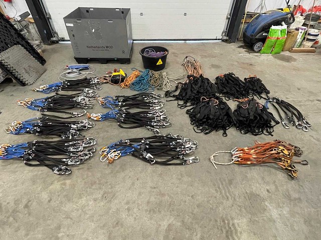 Outdoor klimpark / high ropes parcours - afbeelding 50 van  62