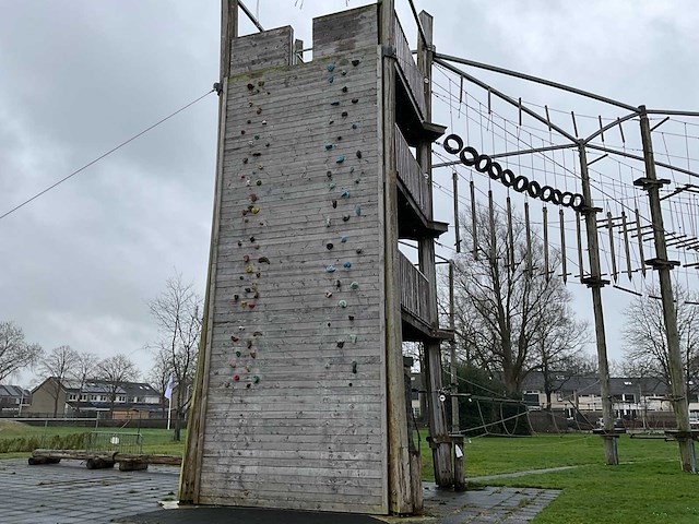 Outdoor klimpark / high ropes parcours - afbeelding 60 van  62