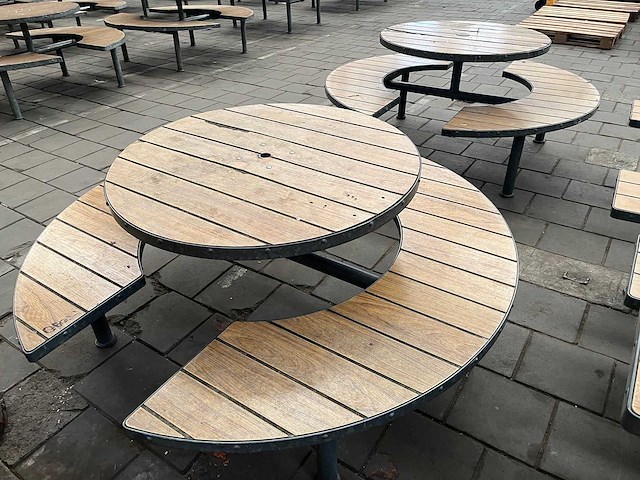 Outdoor picknicktafel met stalen frame (5x) - afbeelding 8 van  10