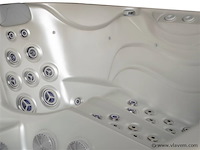 Outdoor spa 5-persoons 220x220 cm - wit bad / antraciete zijkant - incl. bluetooth - afbeelding 10 van  14