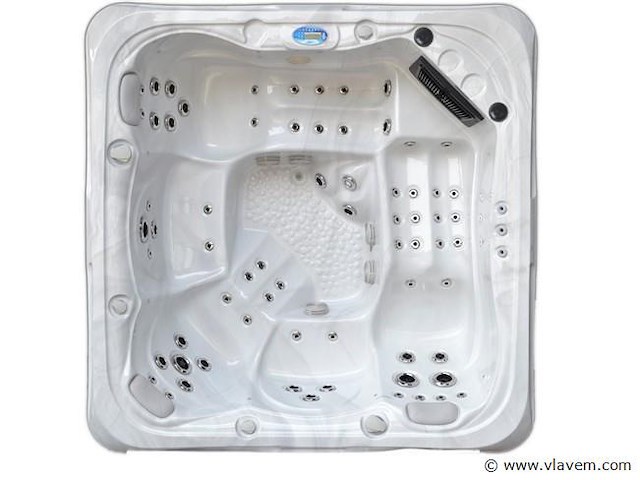 Outdoor spa 5-persoons 230x230 cm - sneeuwwit bad / grijze zijkant - incl. bluetooth - afbeelding 1 van  9
