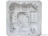Outdoor spa 5-persoons 230x230 cm - wit bad / antraciete zijkant - incl. bluetooth - afbeelding 1 van  6