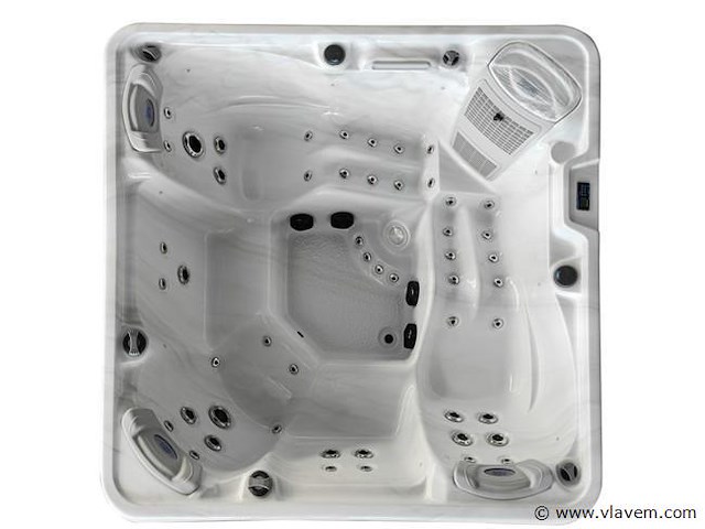 Outdoor spa 5-persoons - afbeelding 1 van  8