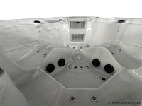 Outdoor spa 5-persoons - afbeelding 5 van  8