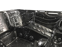 Outdoor spa aquila spa, 6 persoons met 2 ligplaatsen, bruin bad, zwarte skirts - afbeelding 7 van  9