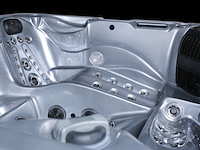 Outdoor spa aquila spa, 6 persoons met 2 ligplaatsen, zilver bad, zwarte skirt - afbeelding 5 van  18