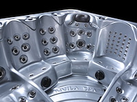 Outdoor spa aquila spa, 6 persoons met 2 ligplaatsen, zilver bad, zwarte skirt - afbeelding 14 van  18