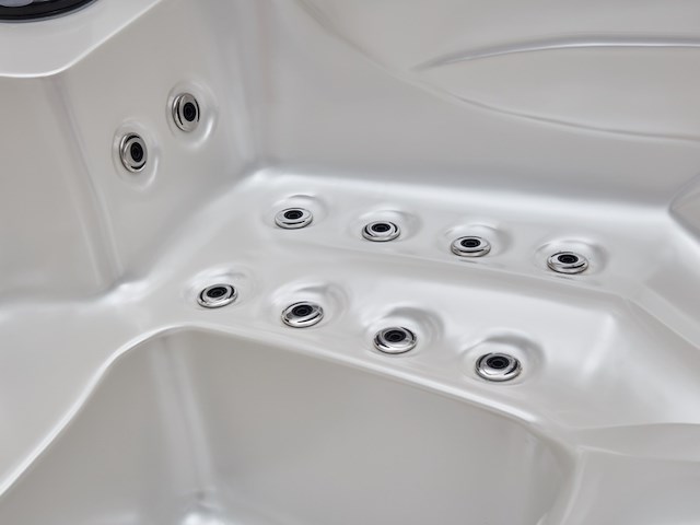 Outdoor spa vonato, fayona, wit bad / witte zijkant - afbeelding 9 van  10