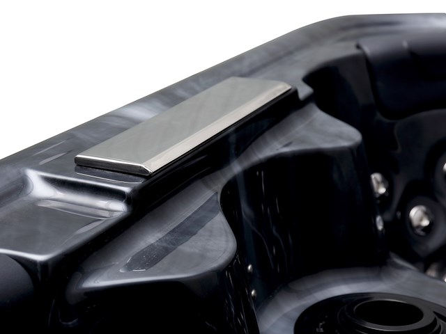 Outdoor spa vonato, flavina, zwart bad, zwarte skirts - afbeelding 17 van  23