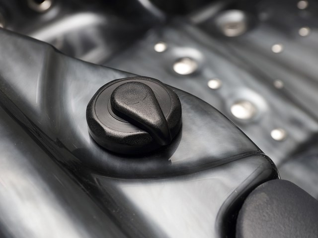 Outdoor spa vonato, flavina, zwart bad, zwarte skirts - afbeelding 18 van  23