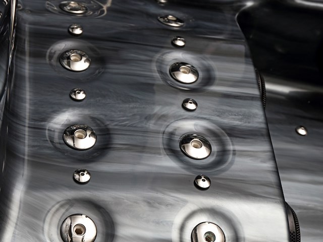 Outdoor spa vonato flavina zwart bad, zwarte skirts - afbeelding 22 van  23