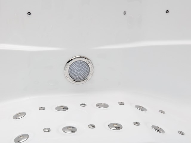 Outdoor spa vonato, milaro, wit bad, mahonierode skirts - afbeelding 9 van  21